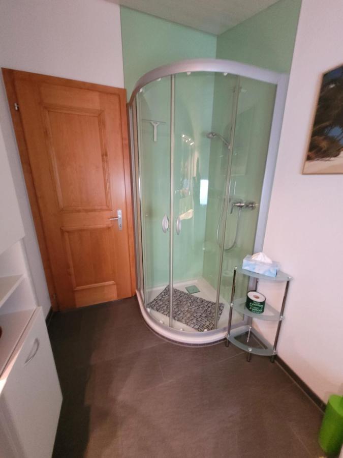Ferienwohnung Bally Brunnen Exterior foto